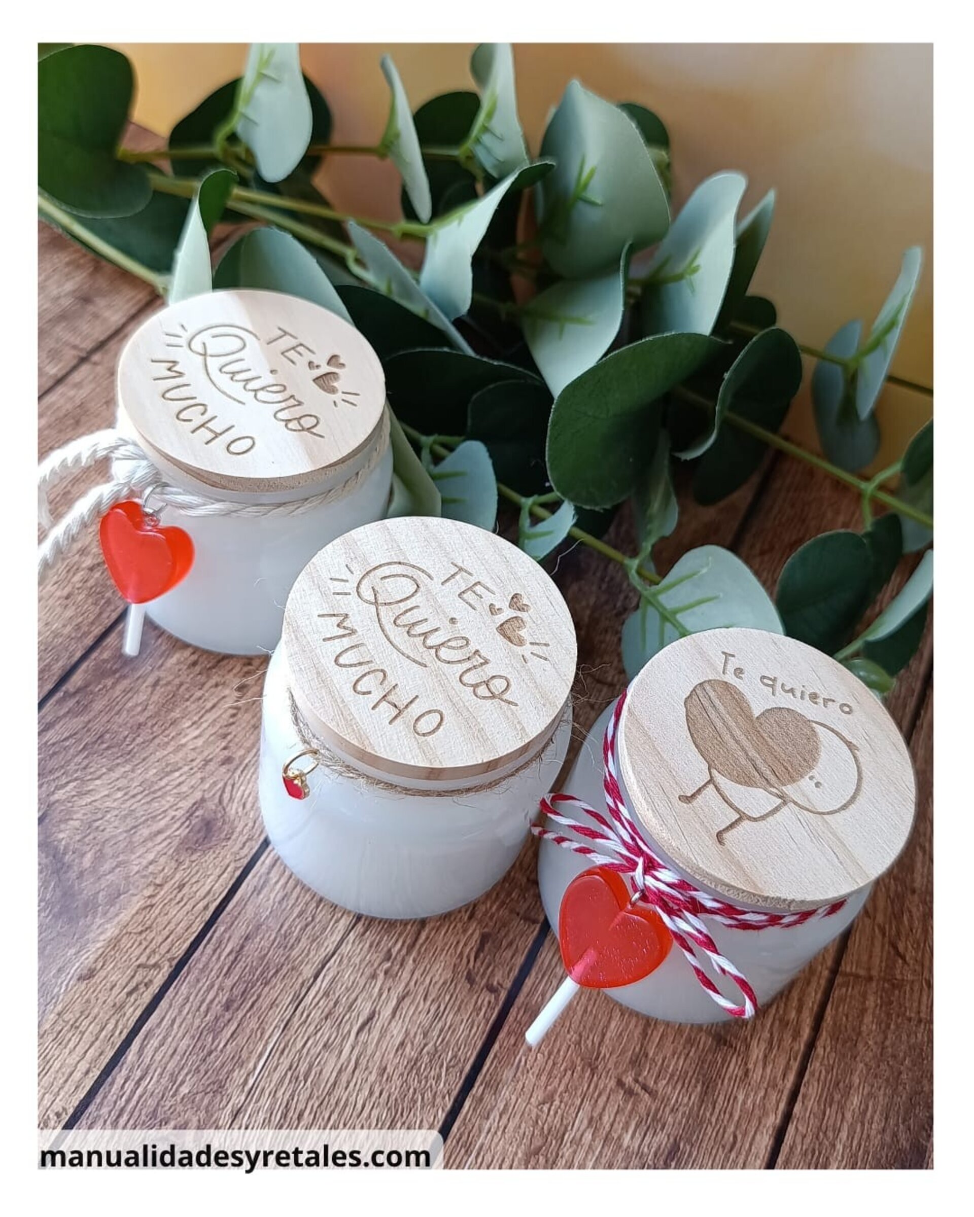 Vela aromática con tapa de madera grabada - 3