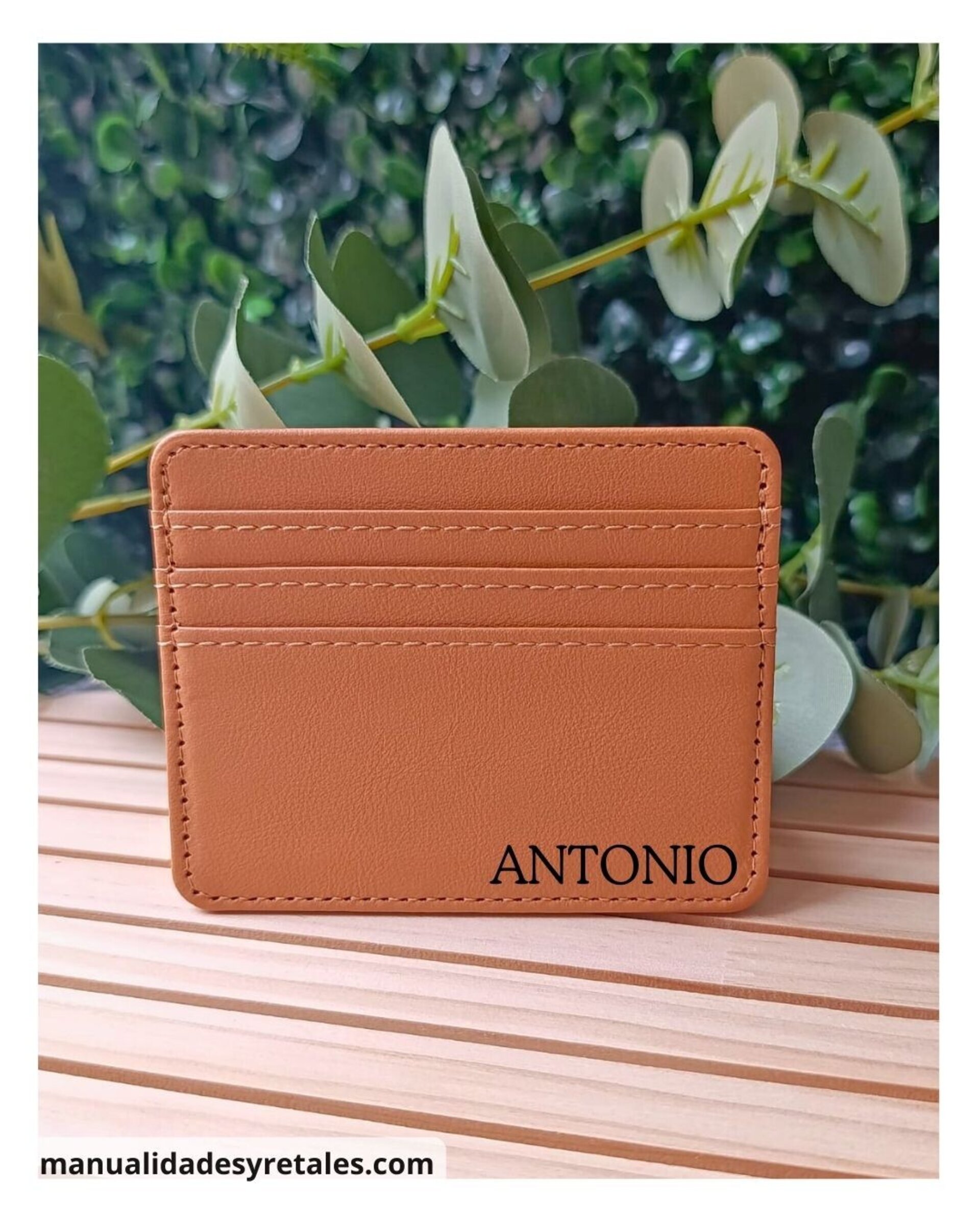 Tarjetero personalizado - 2