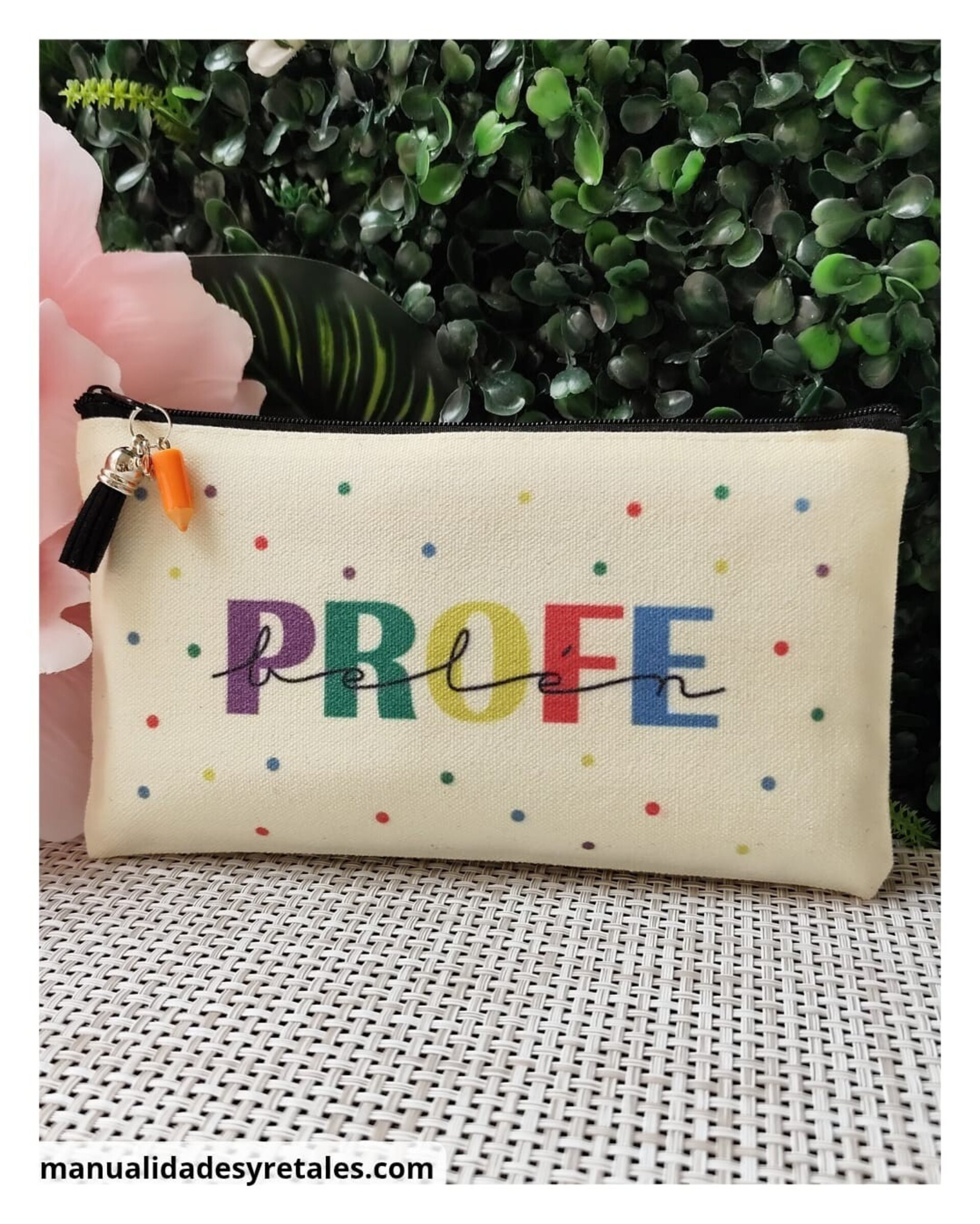 Neceser profe nombre con topitos colores - 1