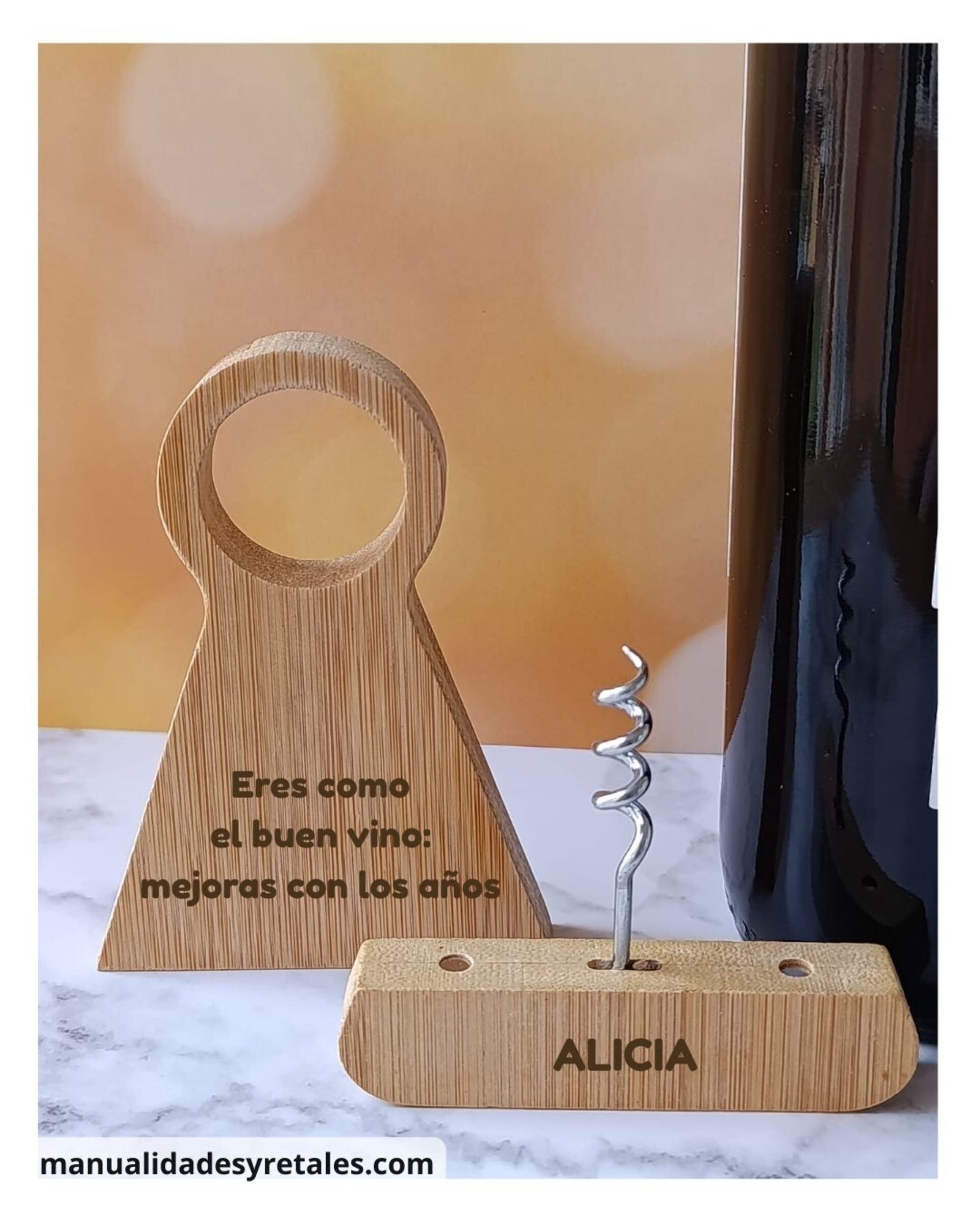 Sacacorchos y soporte para vino - 3