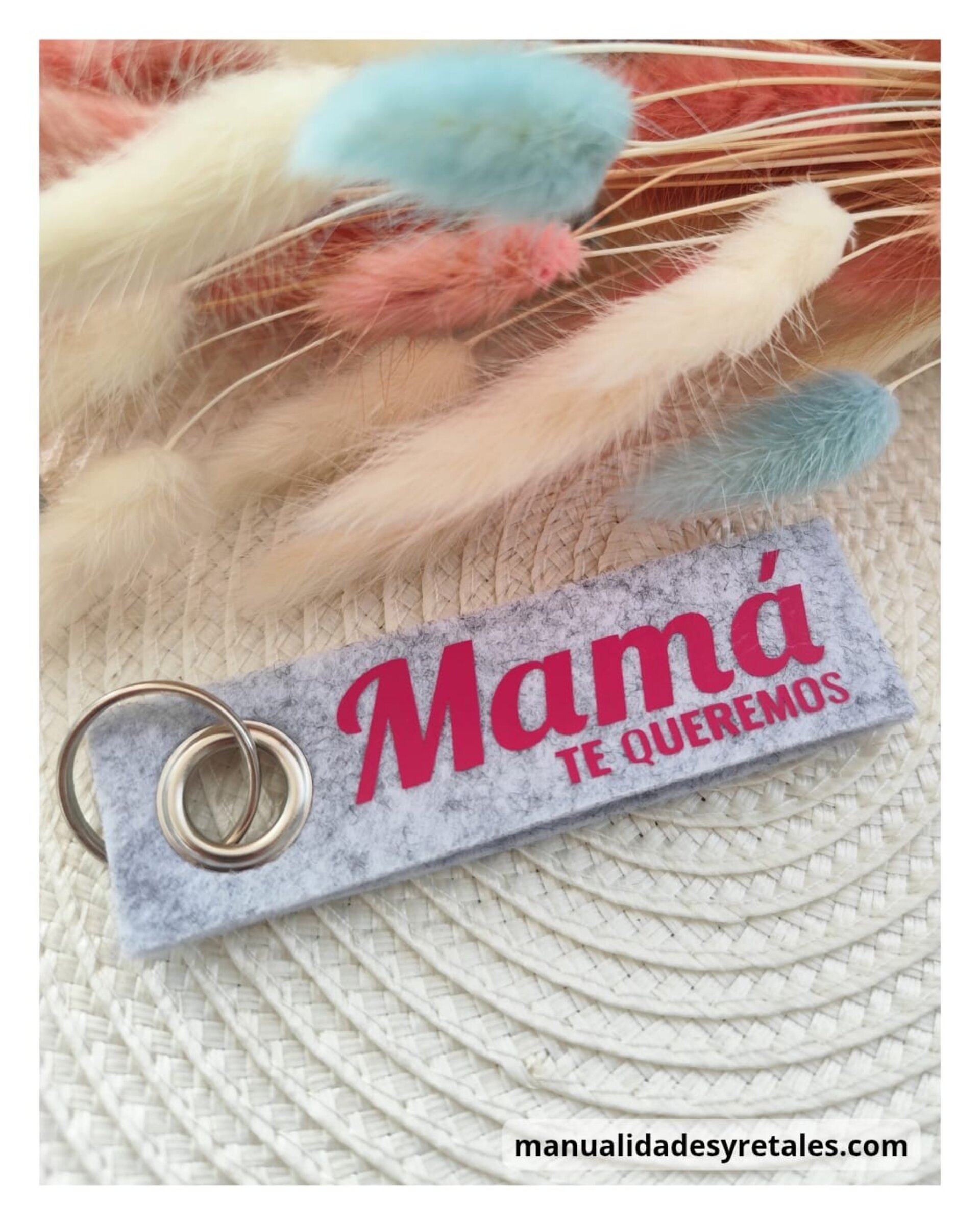 Llavero fieltro mamá - 3